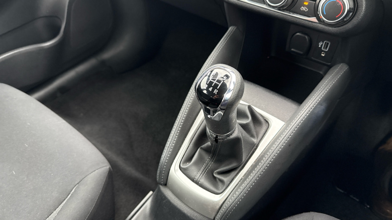 Nissan Micra 1.0 IG-T 92 Acenta 5dr Petrol Hatchback